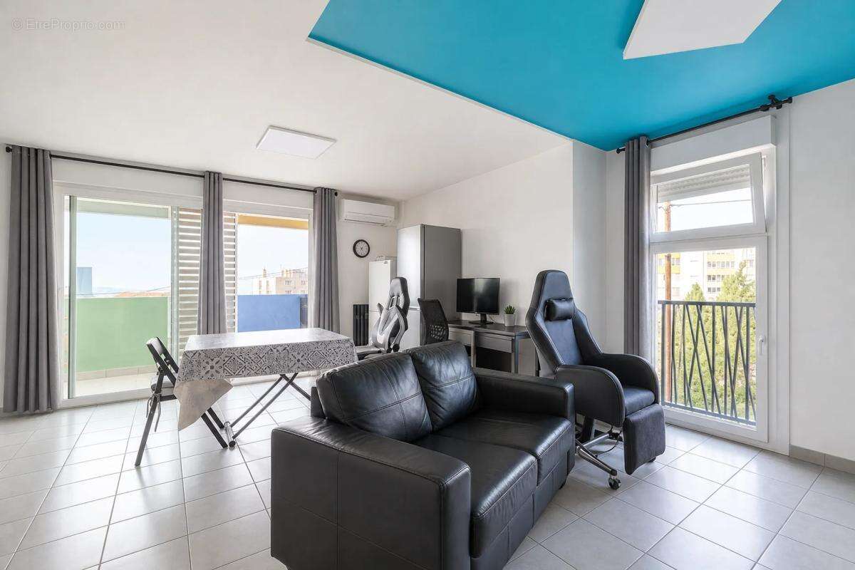 Appartement à MARSEILLE-14E