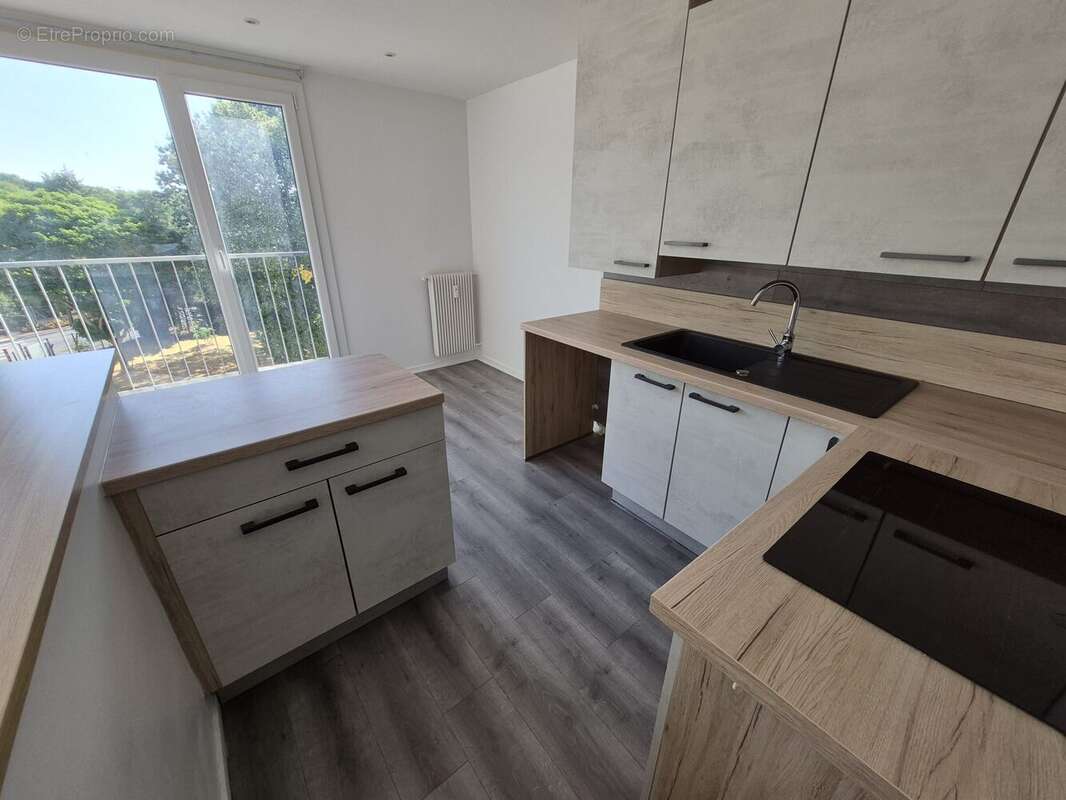 Appartement 60 m² à Bruyeres-Le-Chatel  - photo 5