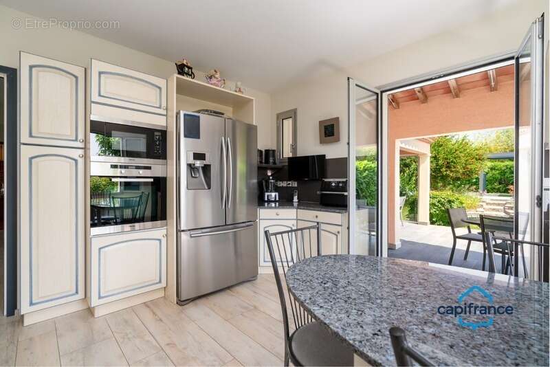 Villa de standing - JUVIGNAC (34) - photo 8