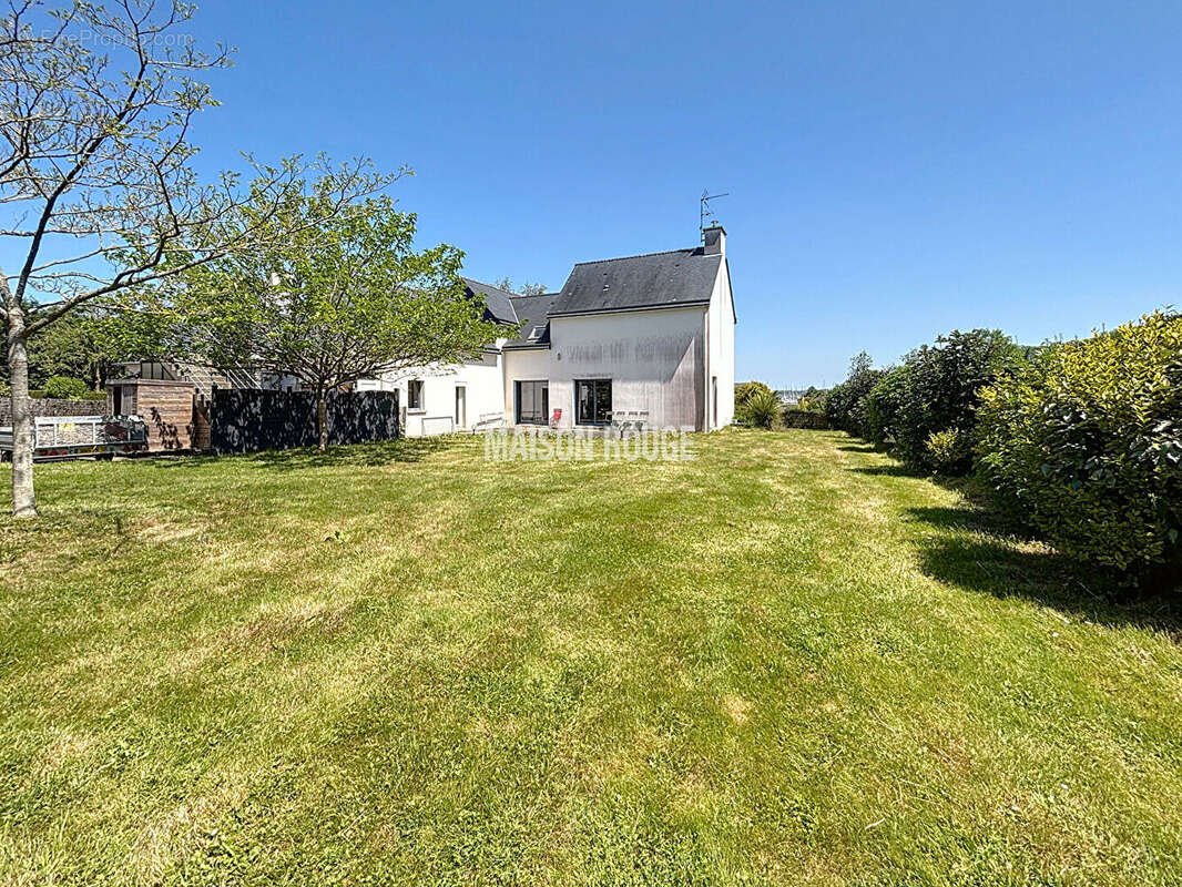 Maison à PLOUER-SUR-RANCE