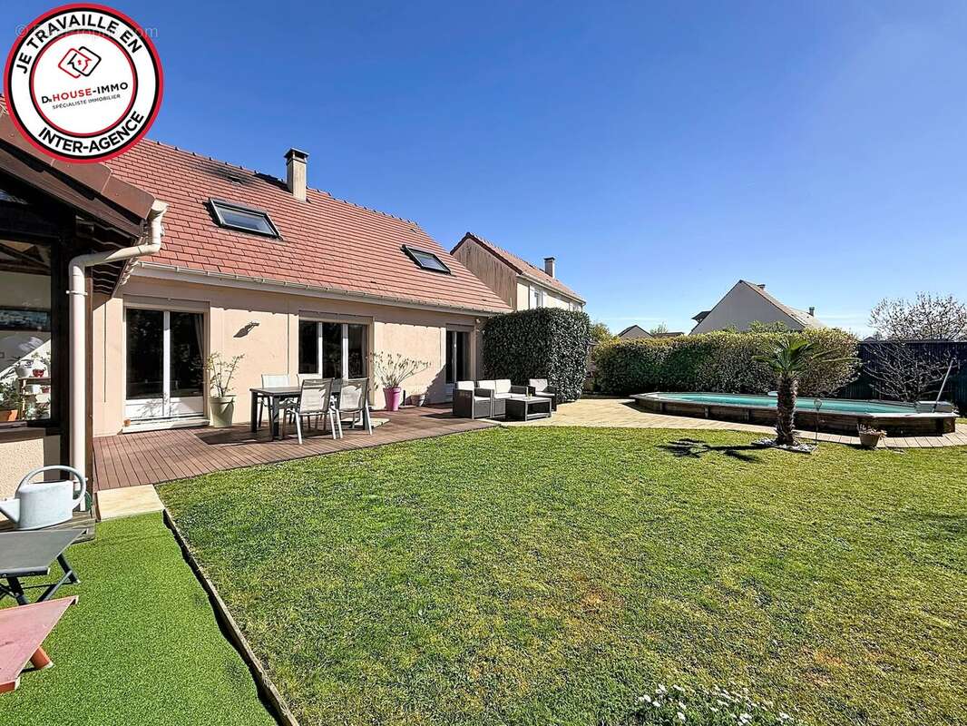 Maison à NOZAY