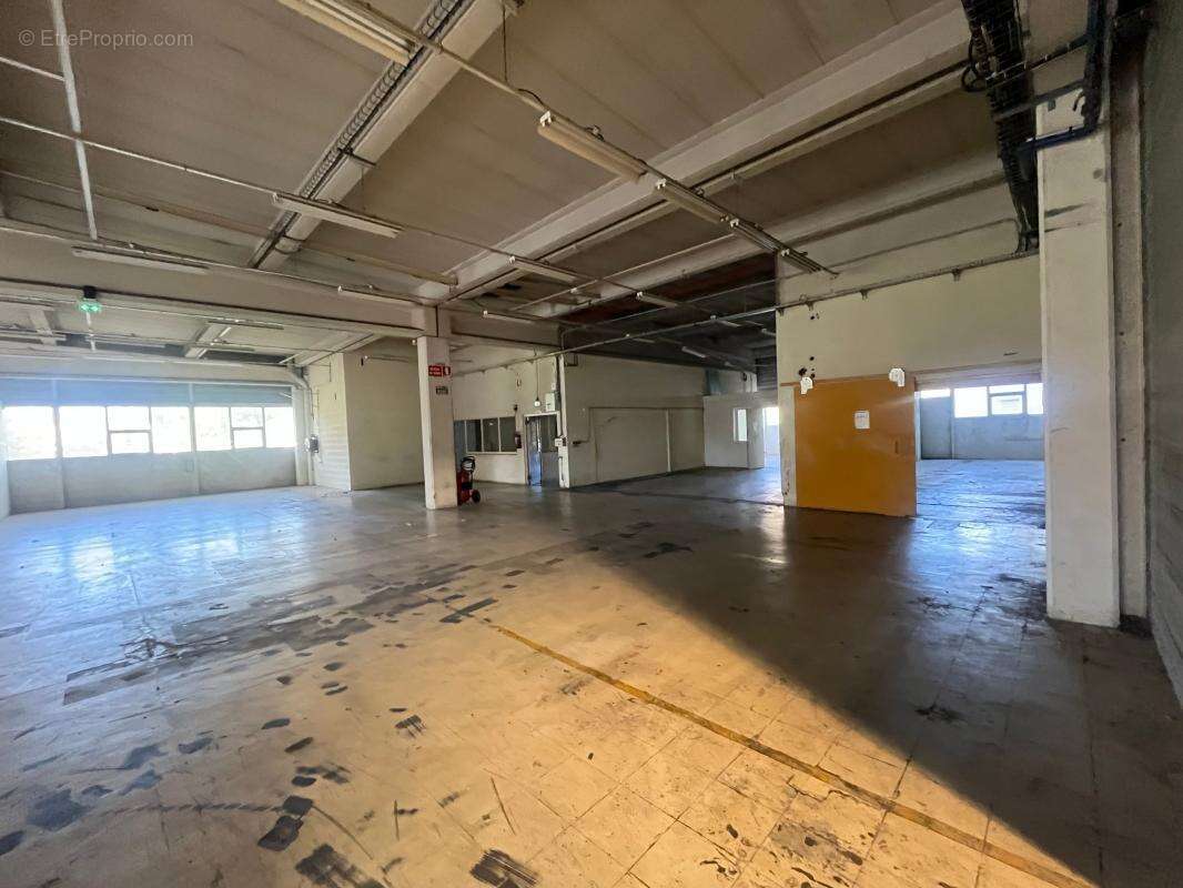 Commerce à TERGNIER