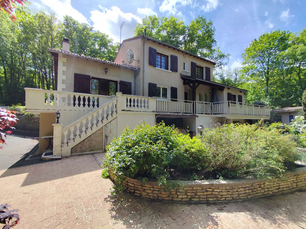 Maison à SAINT-BENOIT