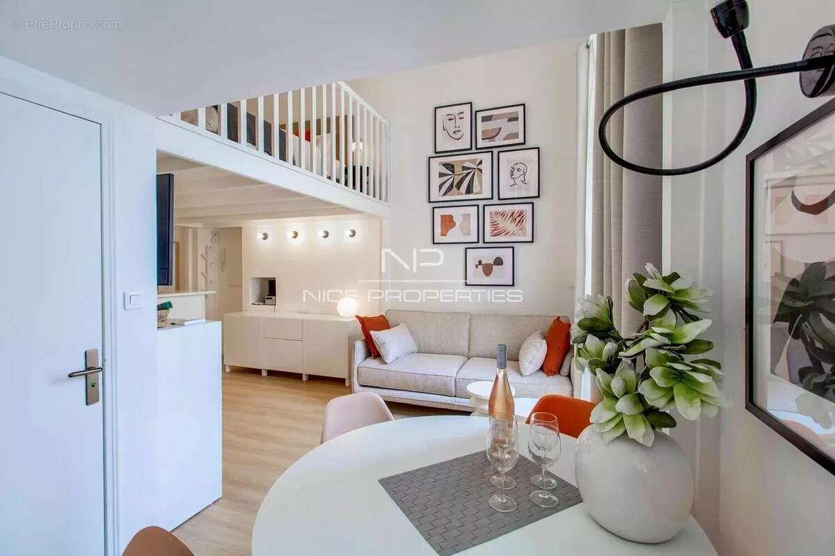 Appartement à NICE