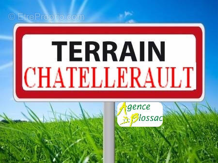 Terrain à CHATELLERAULT