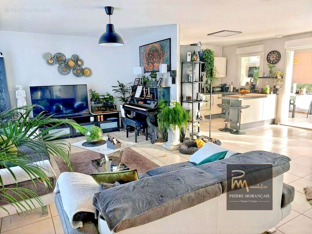 Maison à PONTVALLAIN