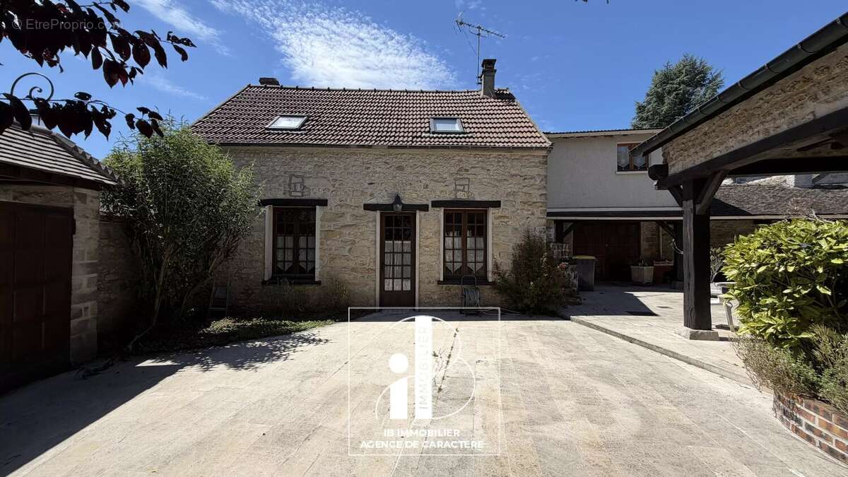 Maison à BARBIZON