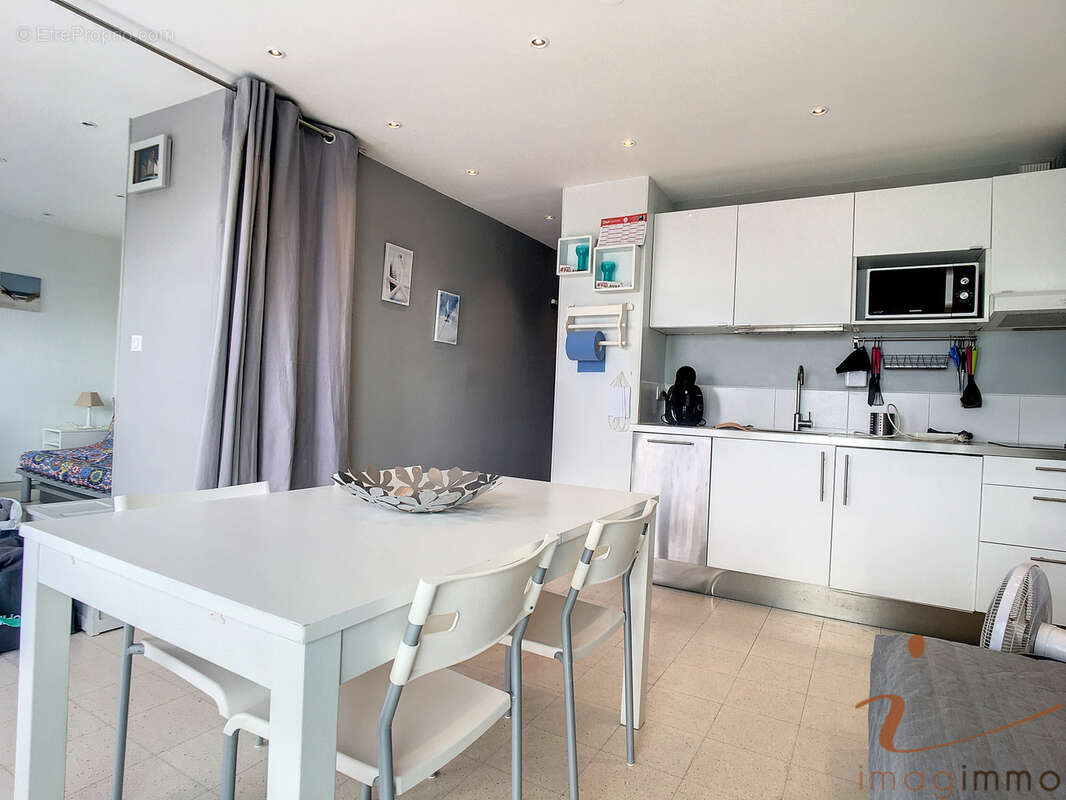 Avenue saint maurice vue mer appartement f2 avec cellier - photo 5