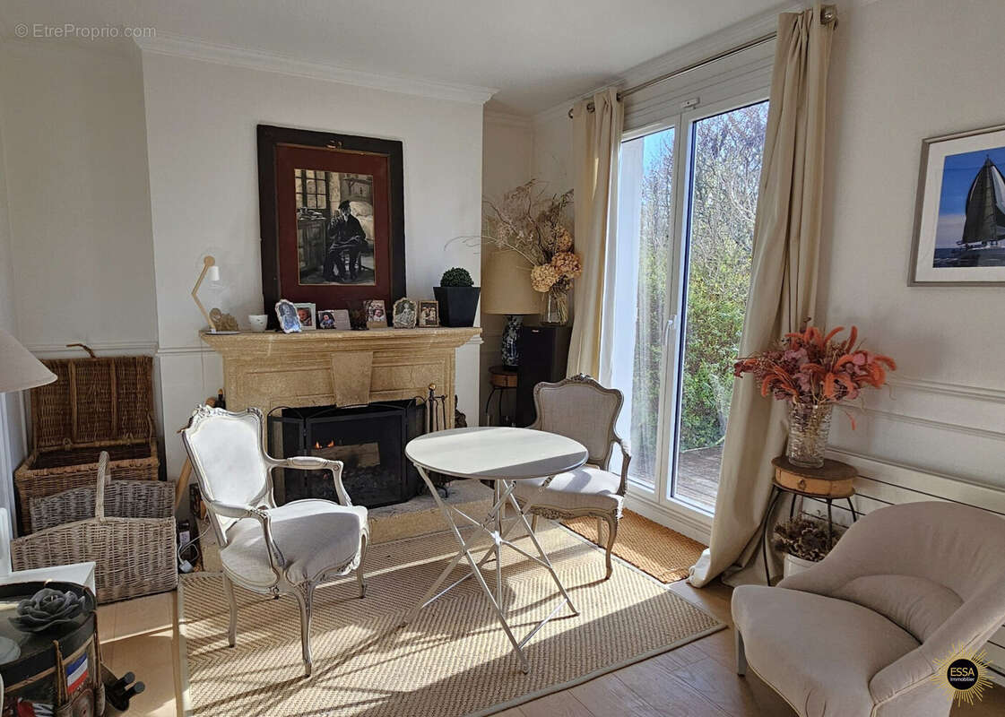 Maison à NOISY-LE-ROI