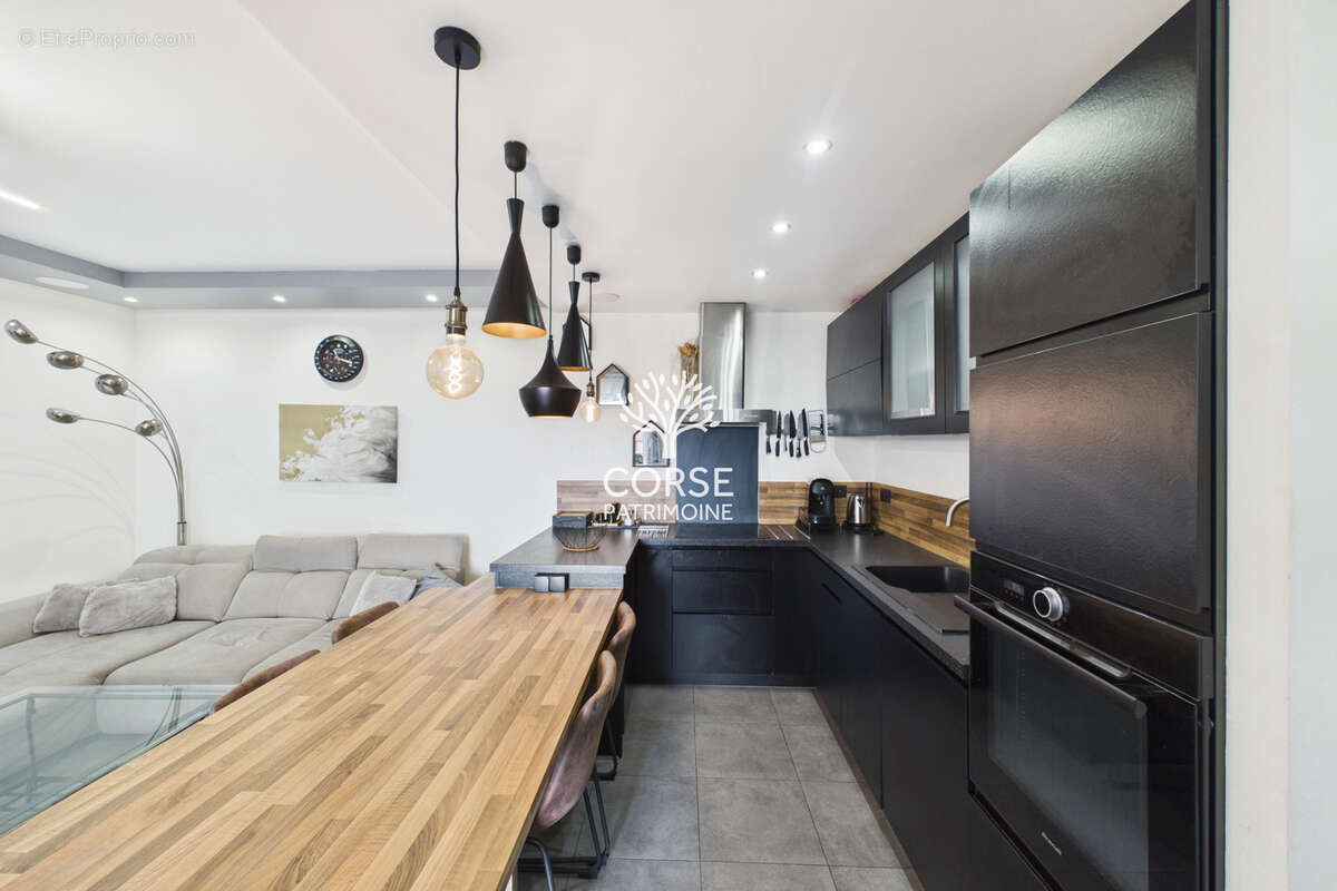 Appartement à PORTO-VECCHIO