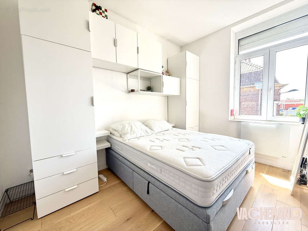 Appartement 43 m² à Lille  - photo 3