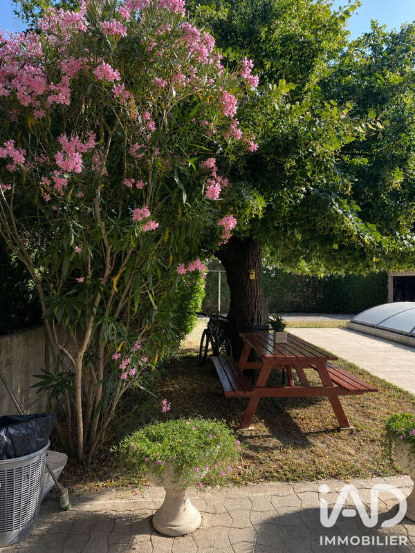 Photo 3 - Maison à CAMARET-SUR-AIGUES