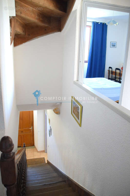 Dépt. 07 -  A VENDRE Secteur COUCOURON - Maison de maître de 160 m2 - Parcelles de 1.330 m2 - photo 18