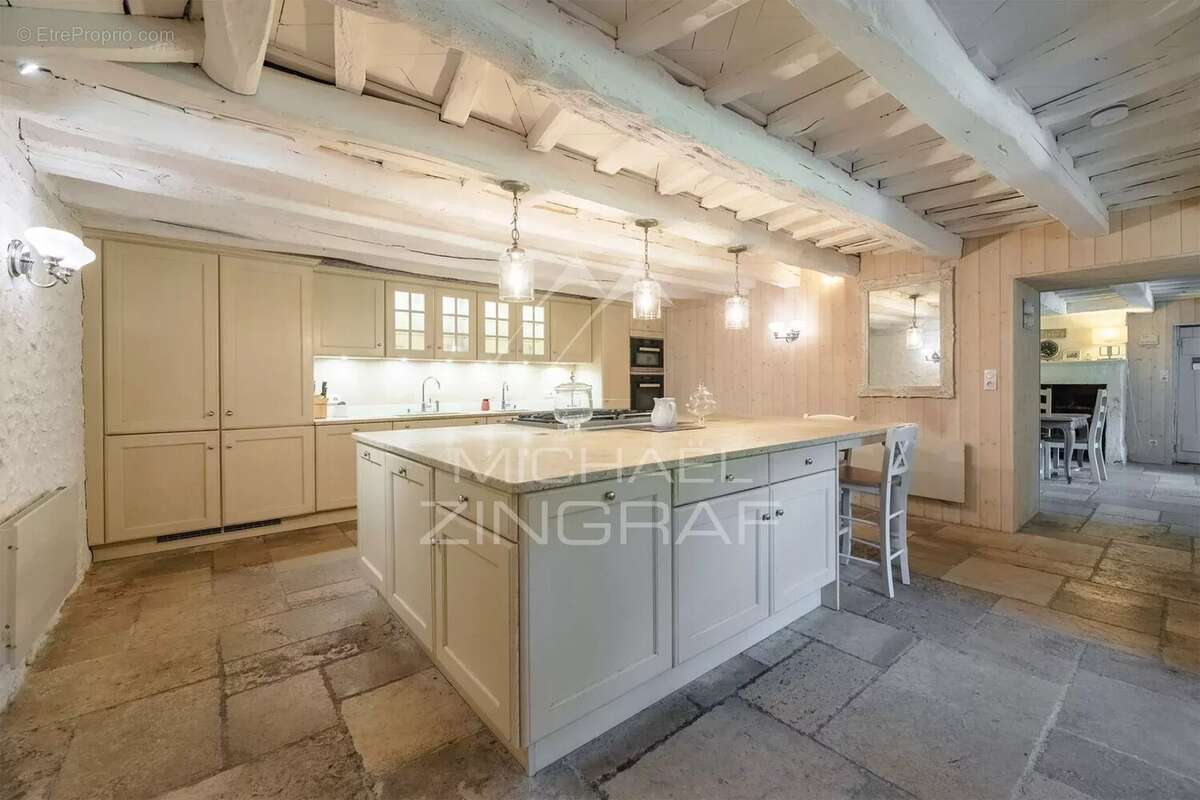 Maison à MAUZENS-ET-MIREMONT