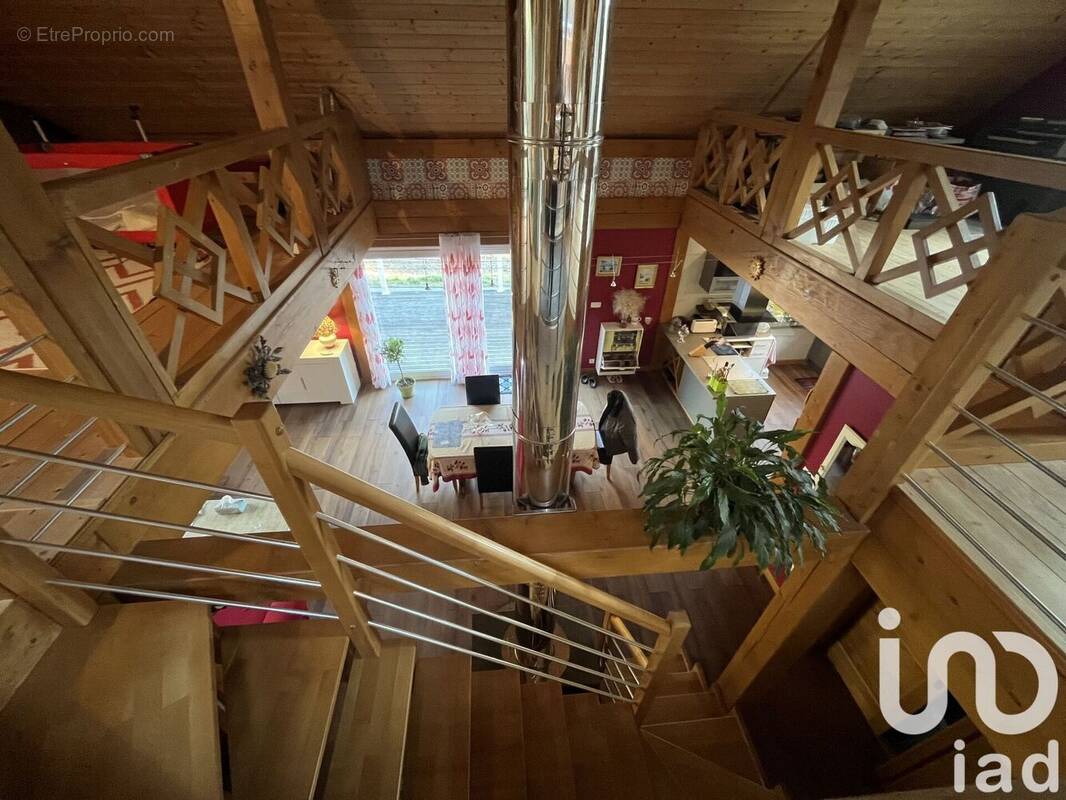 Photo 1 - Maison à SAINT-JEAN-DU-BRUEL