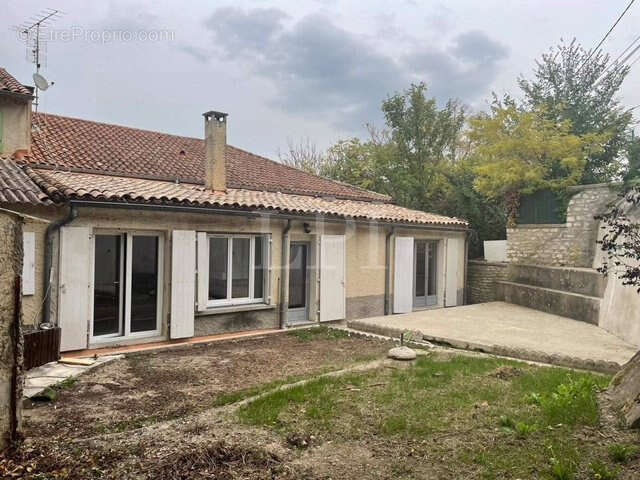 Appartement à APT