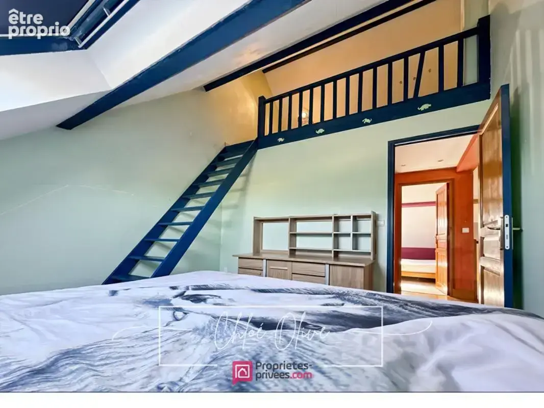 Maison familiale 310 m² , piscine- vue dégagée , crécy-la-chapelle - photo 15