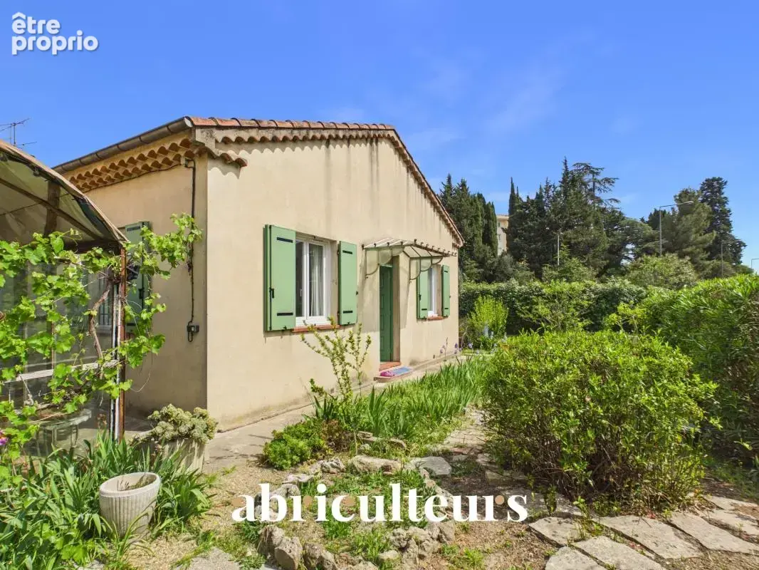 Charmante maison de plain-pied - Jardin de 522 m² - en vente à Cannes La Bocca (06150) - photo 15
