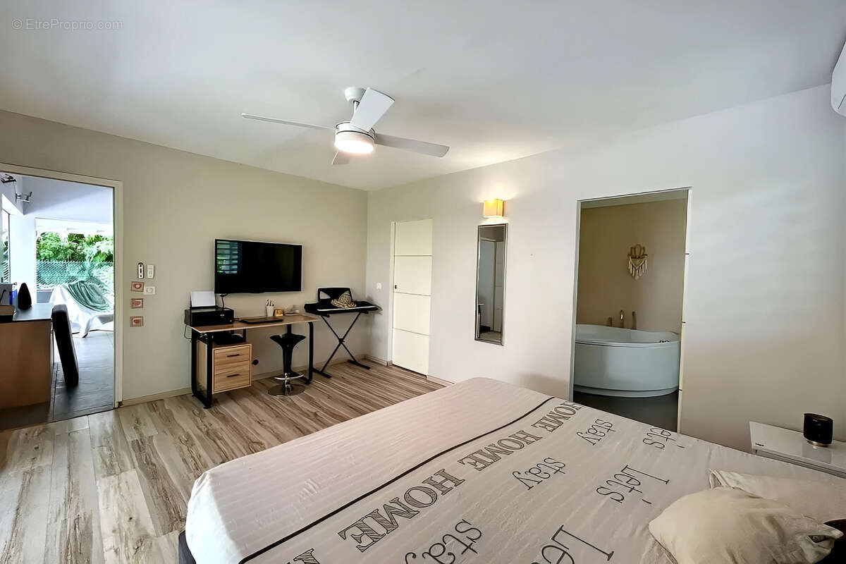 Maison à SAINT-FRANCOIS