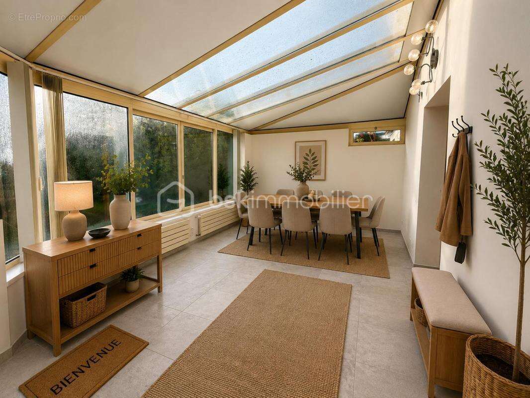 Maison lumineuse 106 m² – 3 chambres – Véranda plein sud – Jardin sans vis-à-vis – Garage - photo 3