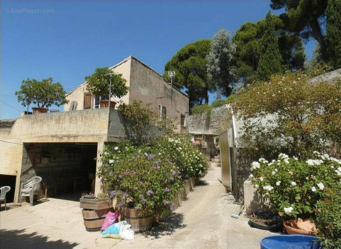 Photo 1 - Maison à LEZIGNAN-CORBIERES