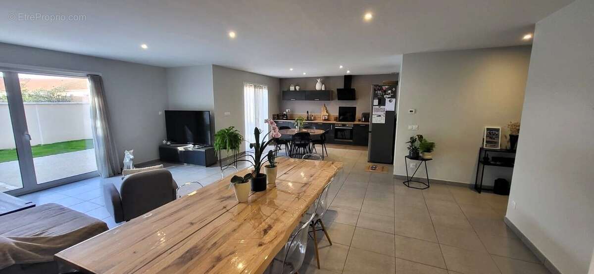 Maison à CHATELLERAULT