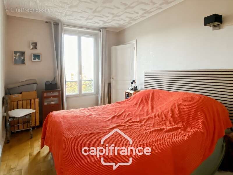 Appartement à SAINT-THIBAULT-DES-VIGNES