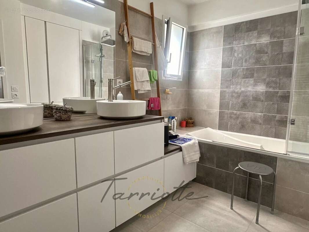 Appartement - 10886 - photo 13
