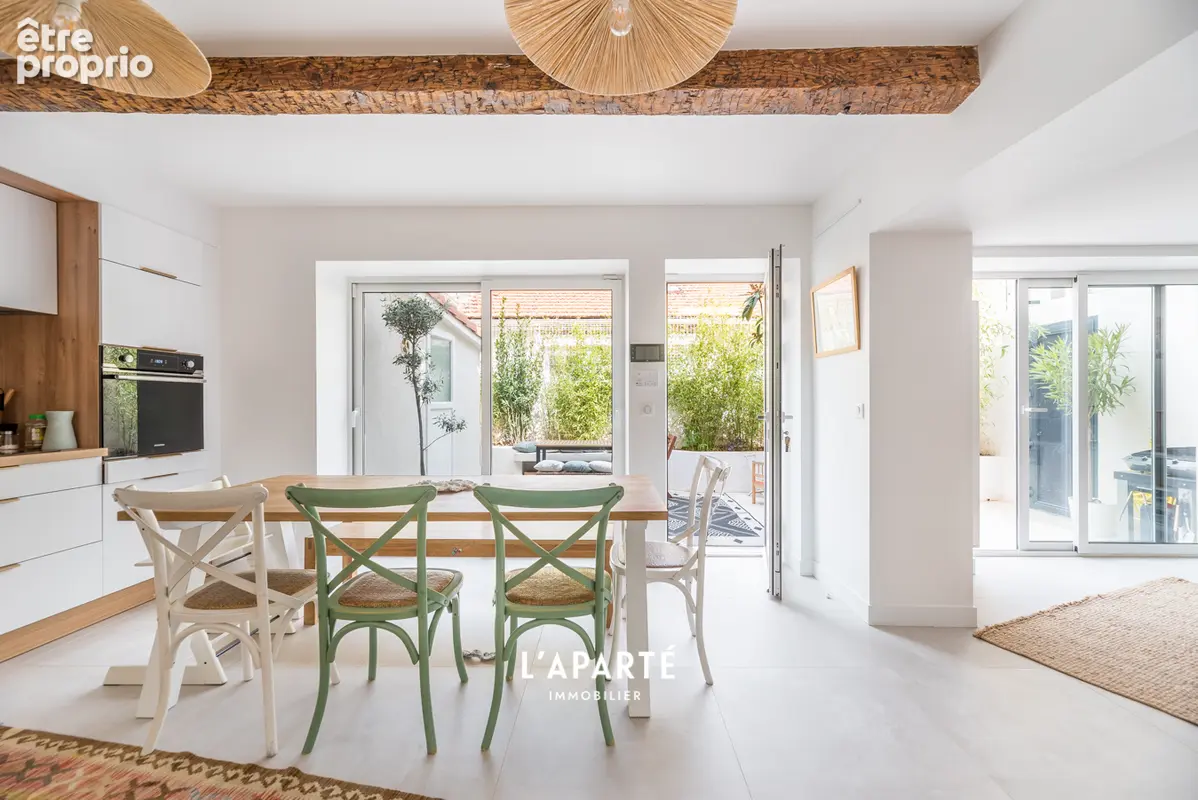 Maison VAUBAN T5 avec Grande Cour et Terrasse Marseille - photo 2