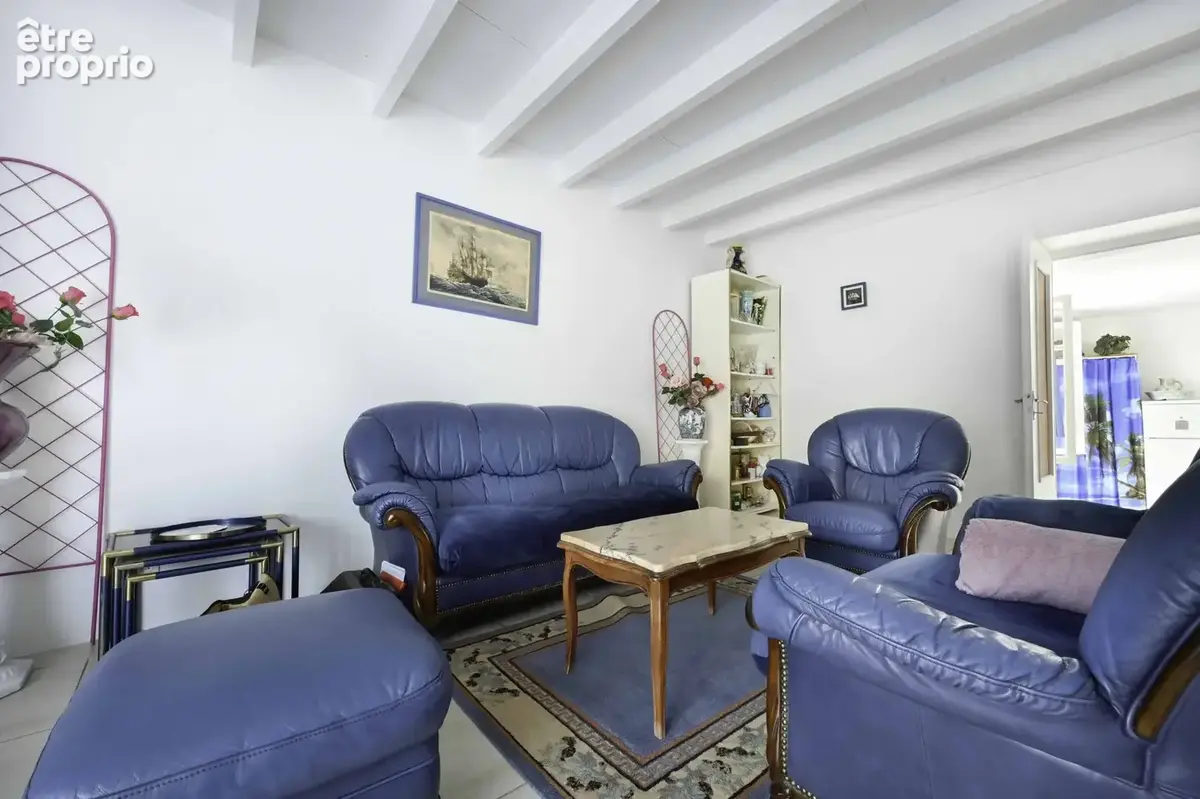 Maison 7 pièces 185 m² à vendre à Courcelles (17400) - photo 5