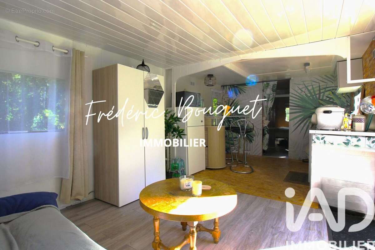 Photo 4 - Terrain à CONDE-SAINTE-LIBIAIRE