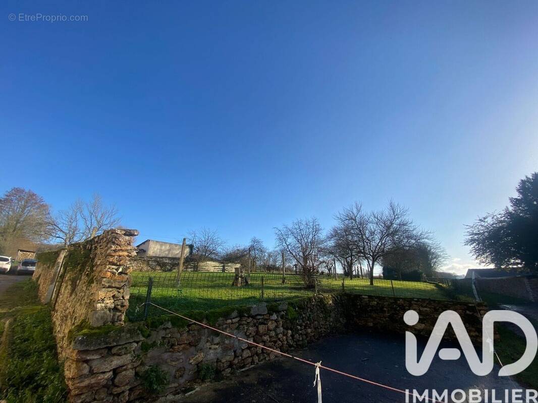 Photo 1 - Terrain à SABLONNIERES