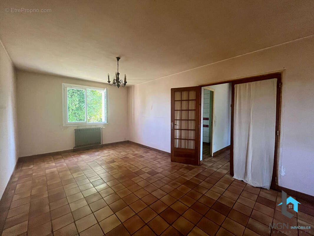 Maison à LE GAULT-SAINT-DENIS