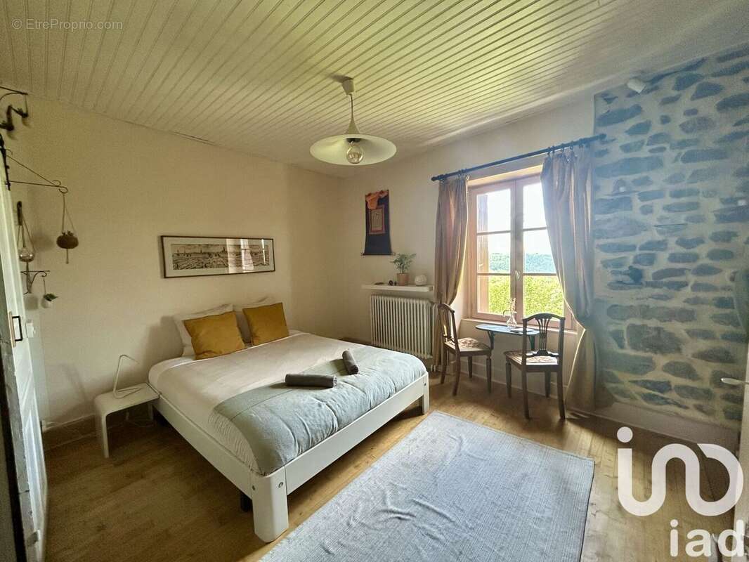 Photo 8 - Maison à LE MONASTIER-SUR-GAZEILLE