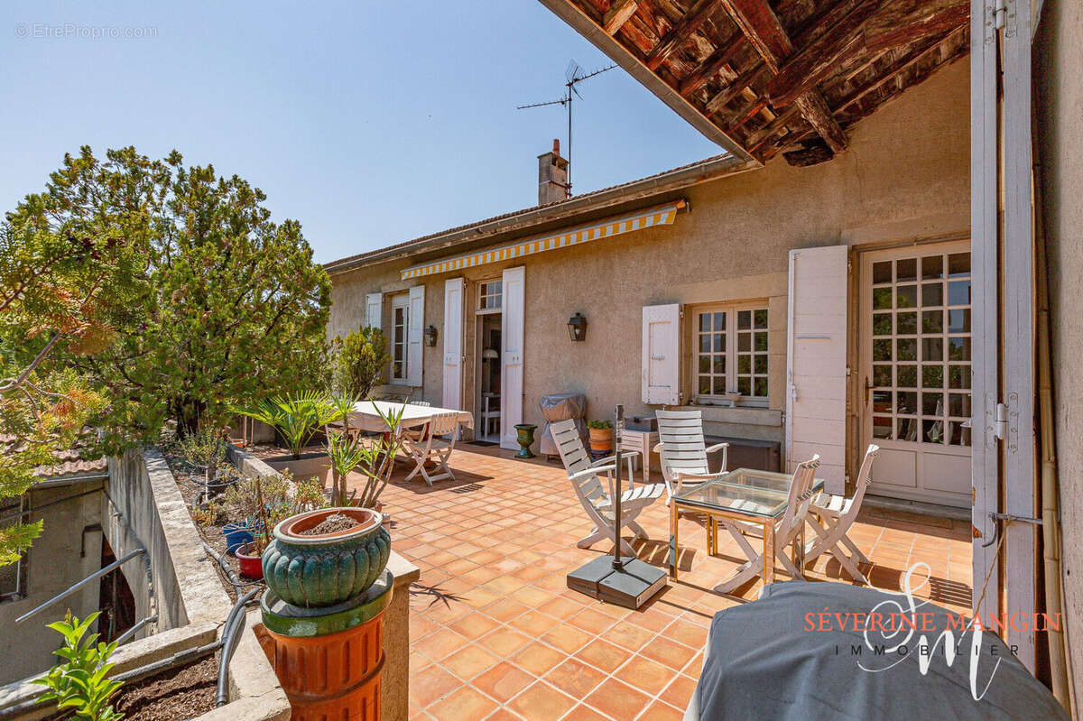 Maison à ROMANS-SUR-ISERE