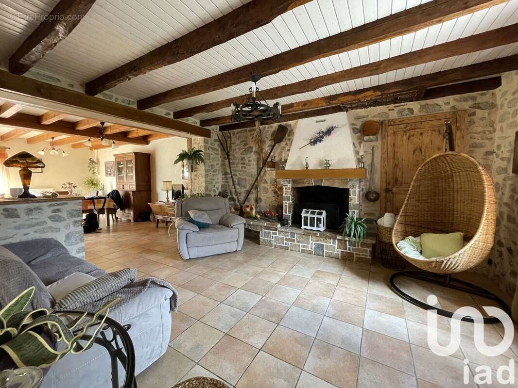 Photo 3 - Maison à MEILHAC