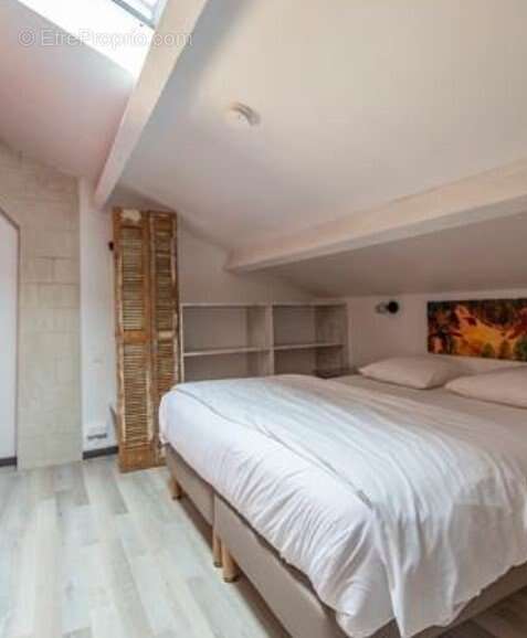 Maison à L&#039;ISLE-SUR-LA-SORGUE