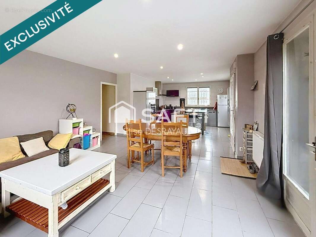 Photo 3 - Maison à LEYNES