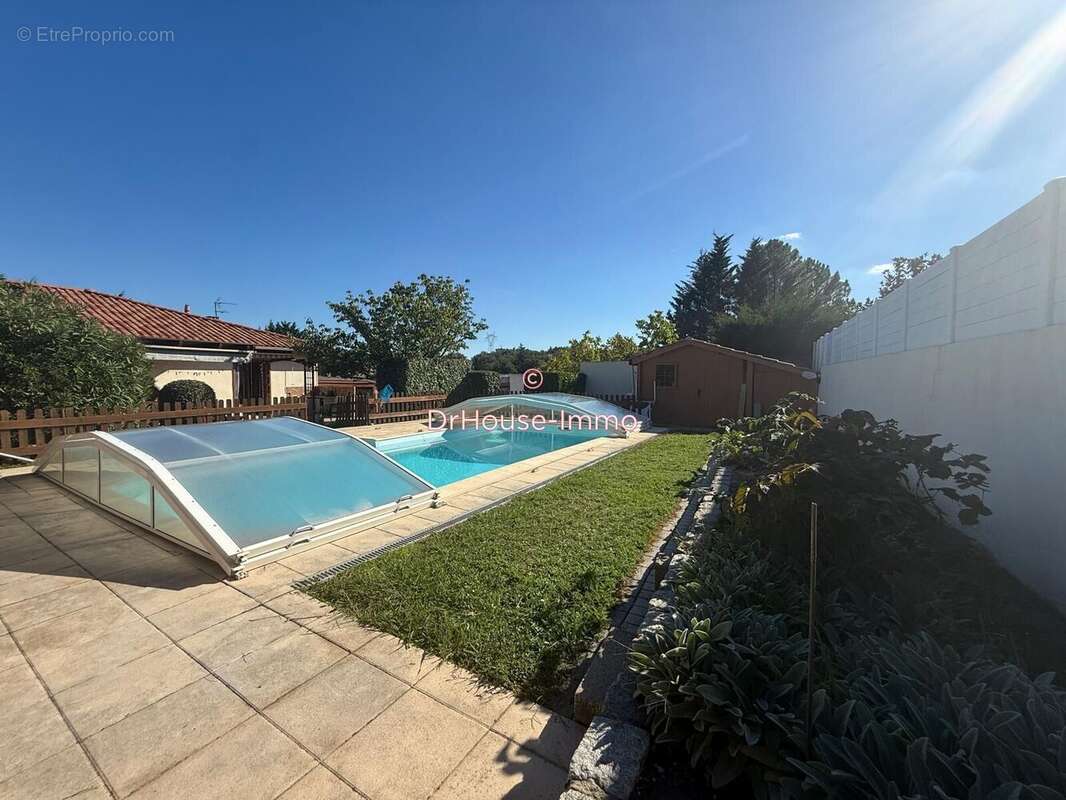 Maison à ARTIGUES-PRES-BORDEAUX