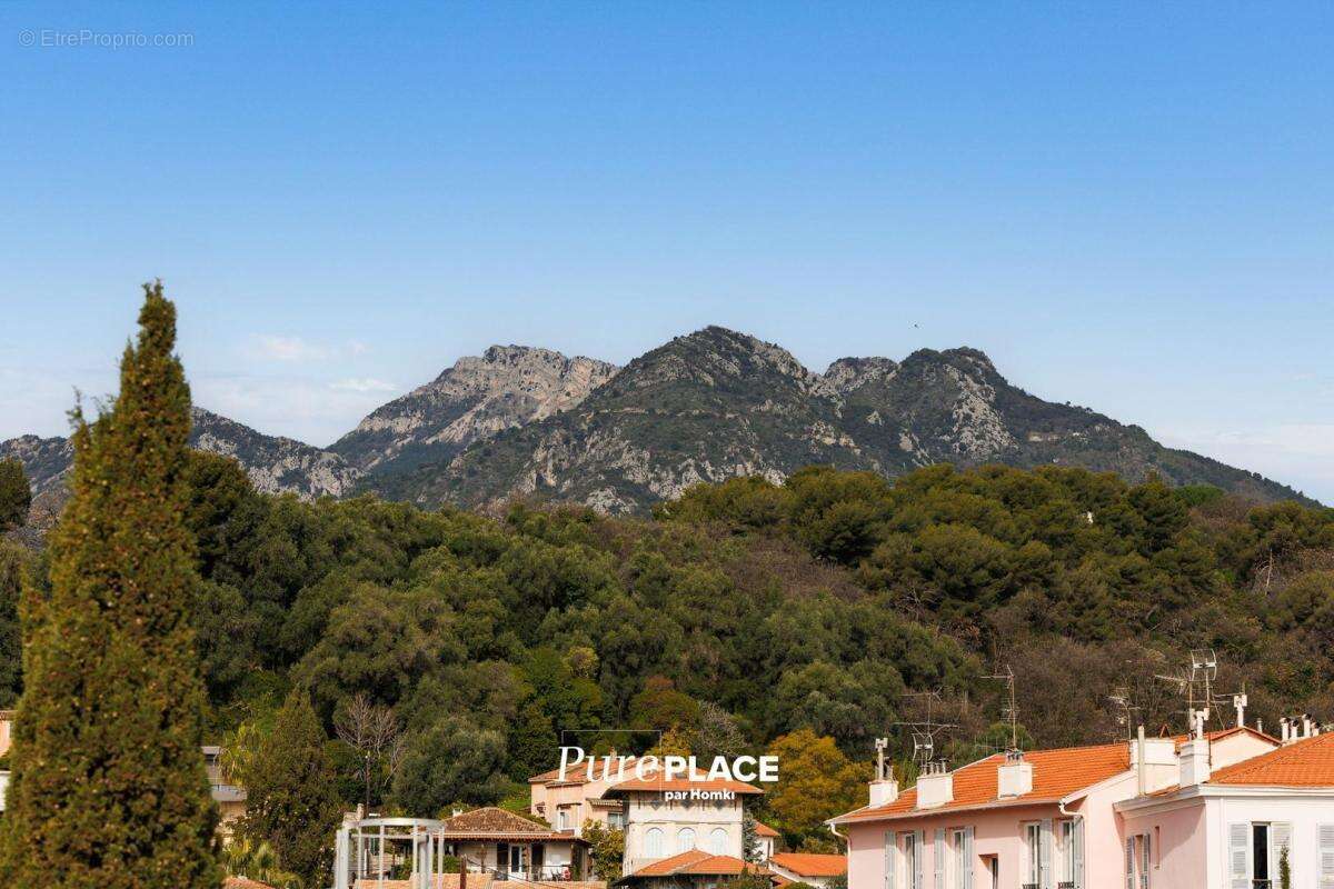 Appartement à MENTON