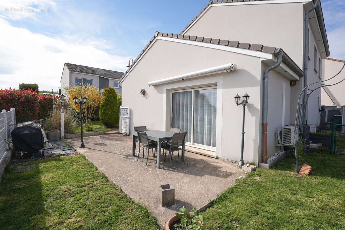 Maison à BECHY