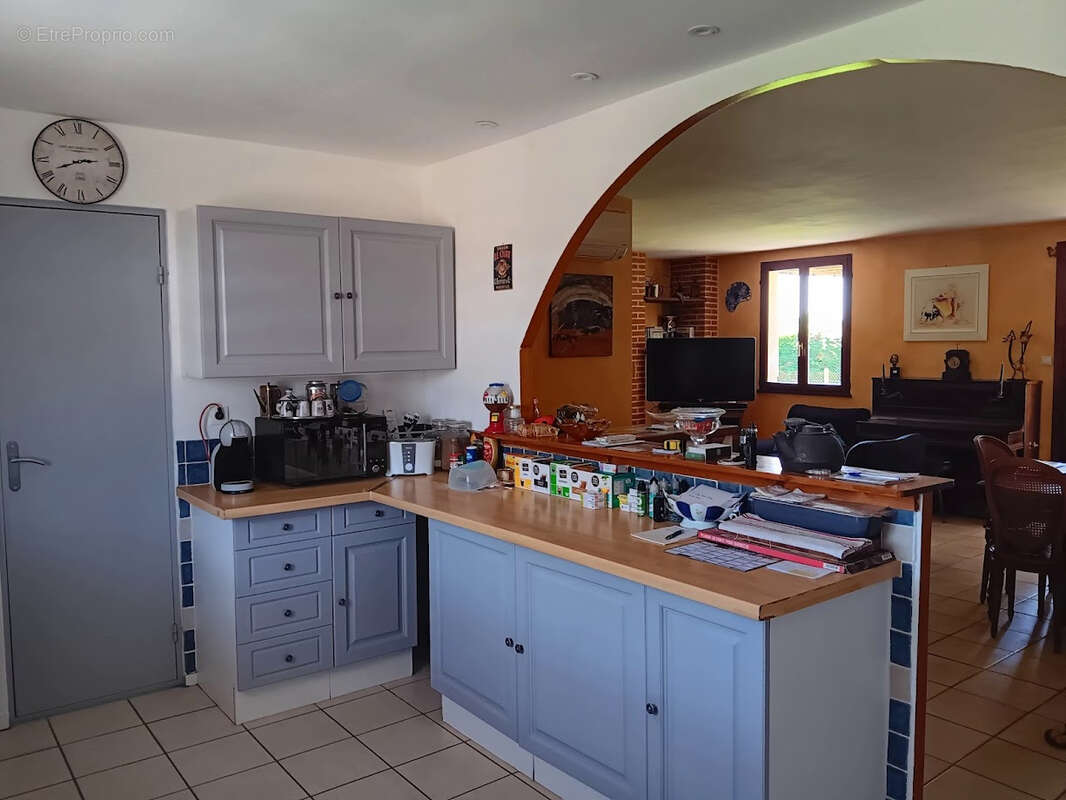 Maison à MONTBARTIER