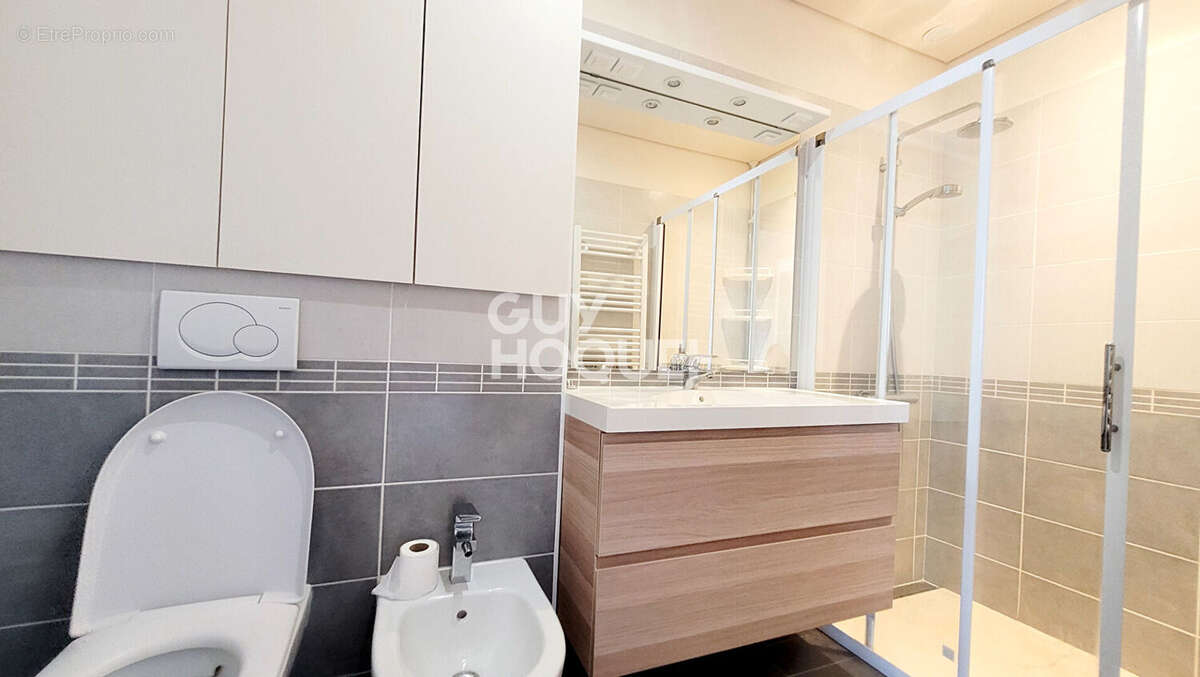 Maison à ASNIERES-SUR-SEINE