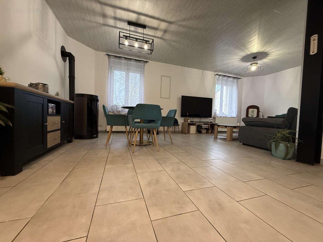 Maison à BIGNICOURT