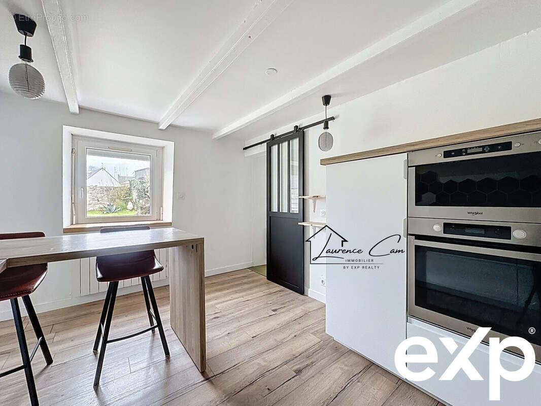 Maison à PLOUGUERNEAU