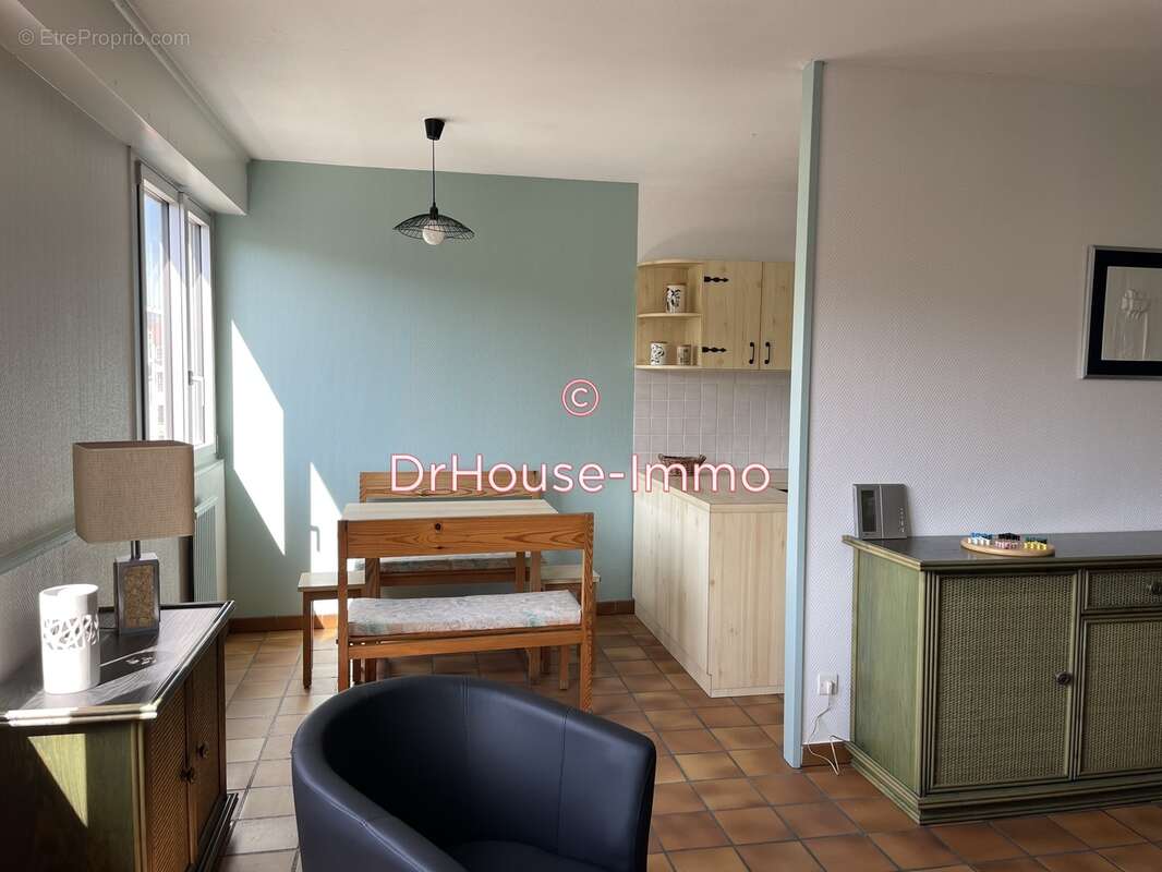 Appartement à SAINT-ETIENNE