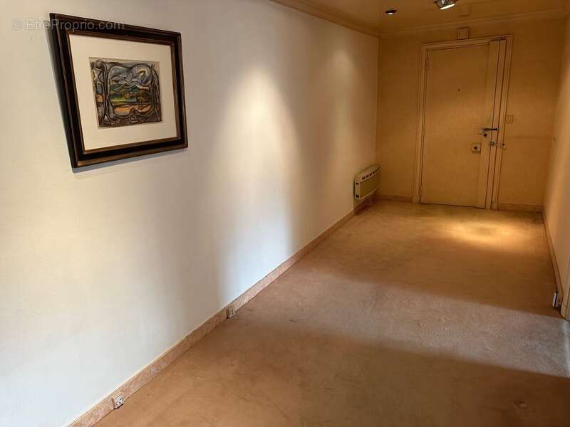 Appartement à PARIS-7E