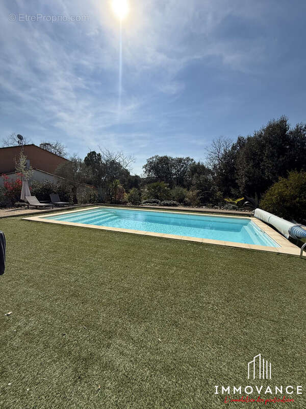 Maison à BOISSET-ET-GAUJAC