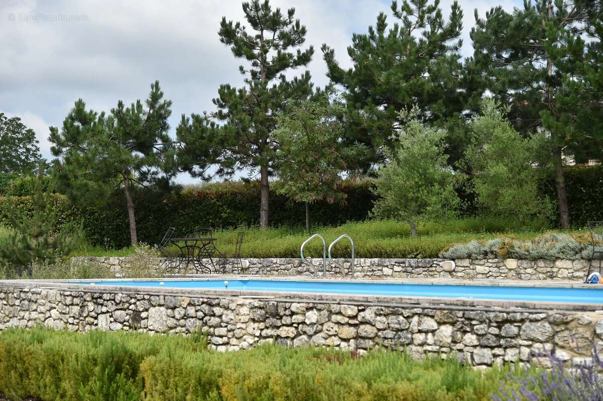 Maison à EYMET