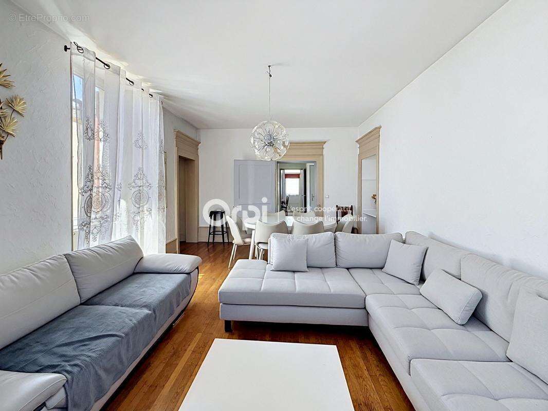 Appartement à ALBERTVILLE